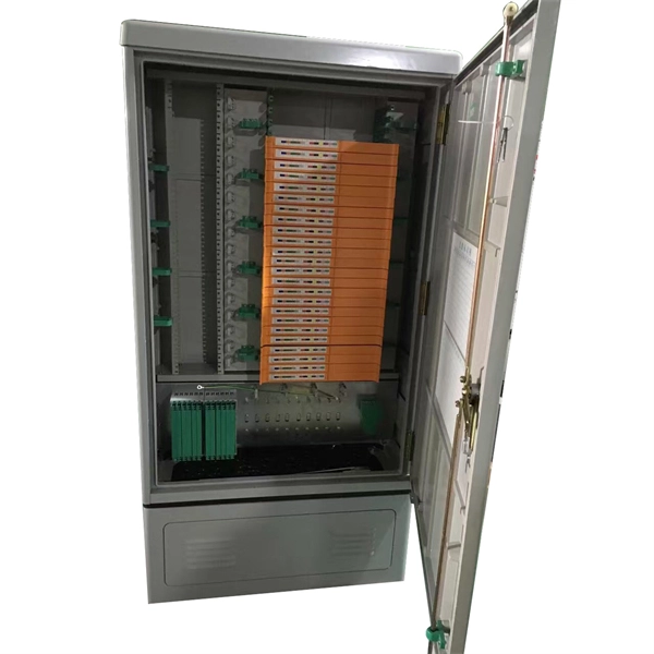 Can a red light pen be used to test optical fibers with couplers 