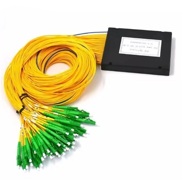 Explosion-proof distribution box for electric heating tape