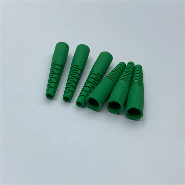 Fiber optic connector box sealing method