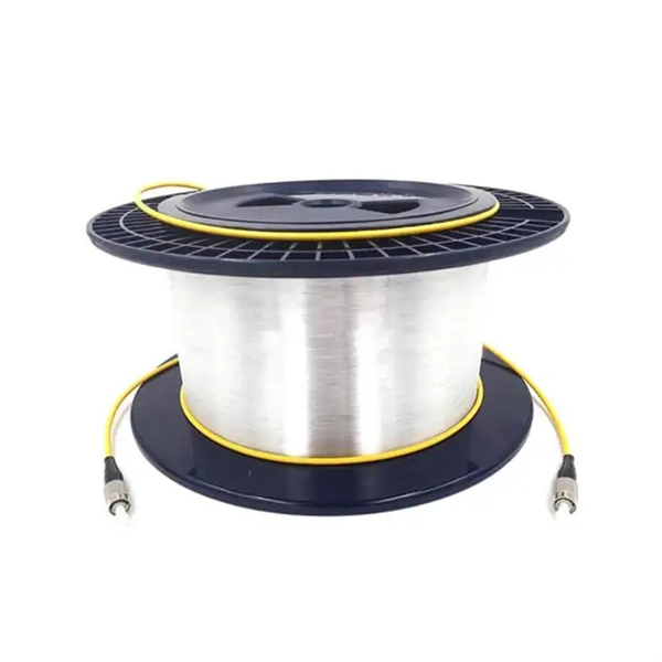 Cable laying construction in trapezoidal cable trays