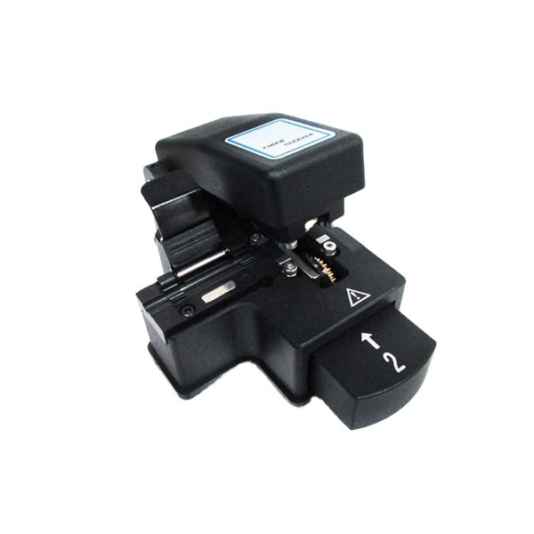 Outdoor waterproof and dustproof type of distribution box